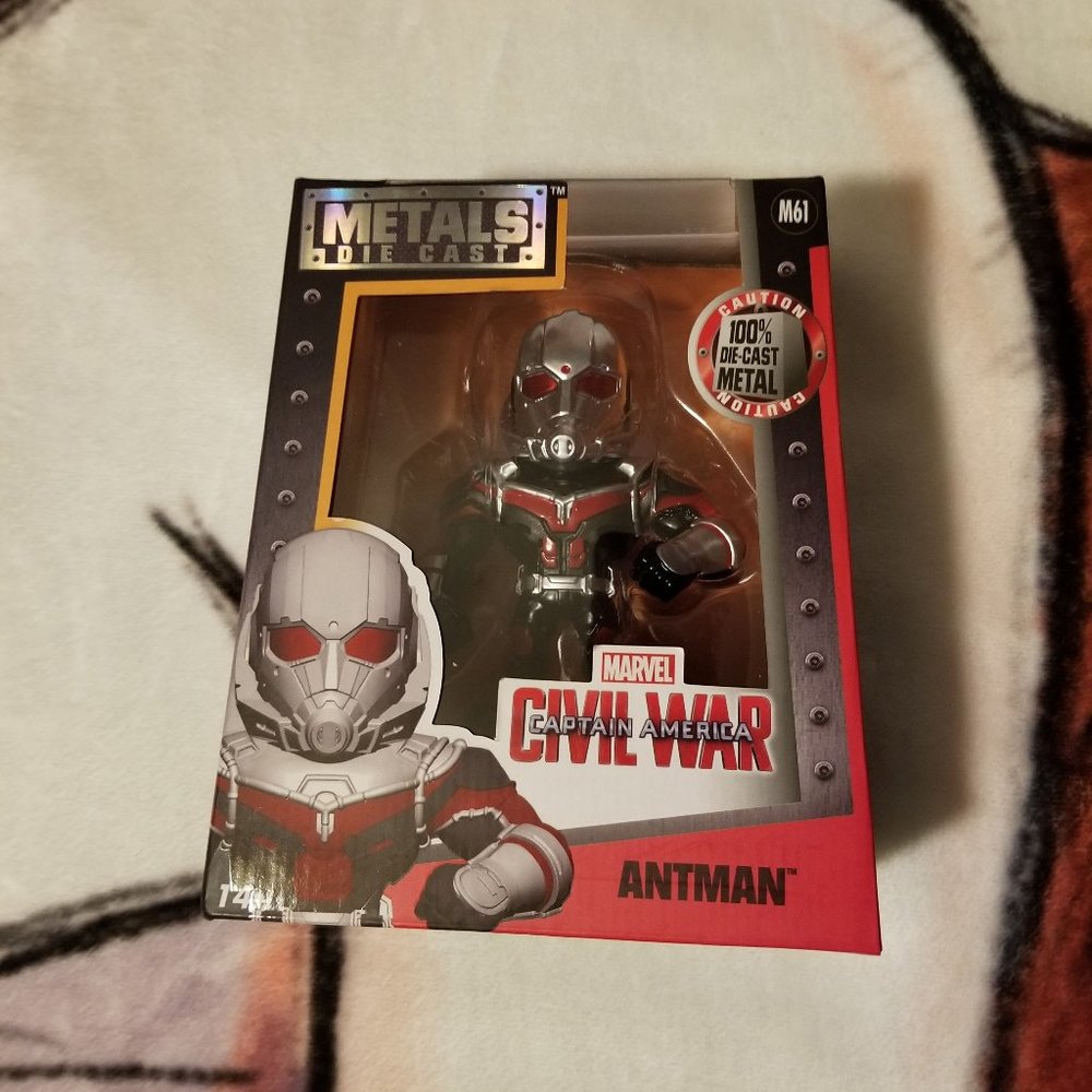 Metals Die Cast. Ant-Man. Civil War